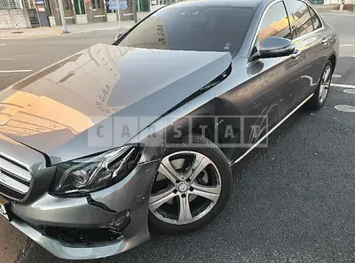 Photo 1 of 7: 2017 Mercedes-Benz E220d, VIN WDDZF0EB5HA225154 — Korean insurance auction