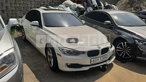 Photo 2 of 10: 2015 BMW 320d — Korean insurance auction