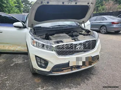 Photo 1 of 13: 2017 Kia Sorento 2.0, VIN KNAPH81ABHA300116 — Korean insurance auction