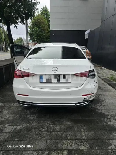 2026 Mercedes-Benz C200