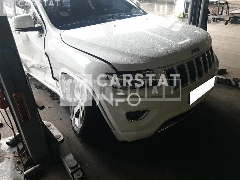 Photo 2 of 25: 2016 Jeep Grand Cherokee, VIN 1C4RJFCM3GC447355 — Korean insurance auction