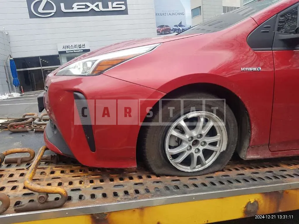 Photo 2 of 6: 2022 Toyota Prius — Korean insurance auction