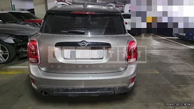 Photo 1 of 17: 2020 MINI Cooper Countryman (17), VIN WMWYX3108L3L59000 — Korean insurance auction