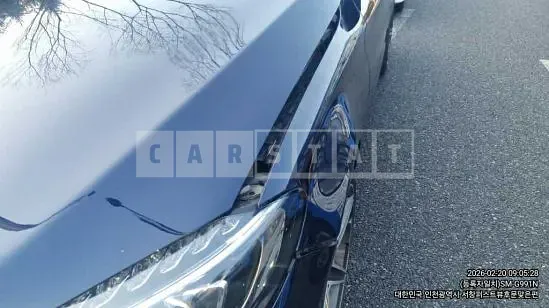 Photo 2 of 21: 2016 Mercedes-Benz C 200, VIN WDDWF4CB6GF397630 — Korean insurance auction