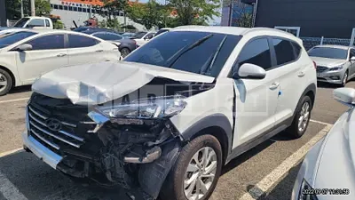 Photo 1 of 19: 2020 Hyundai Tucson 2.0 — Korean insurance auction