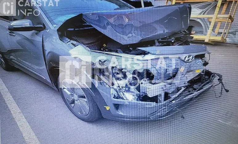Photo 2 of 5: 2019 Hyundai Kona Electric, VIN KMHK381GFKU060912 — Korean insurance auction