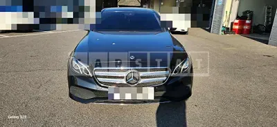 Photo 1 of 8: 2019 Mercedes-Benz E300 — Korean insurance auction