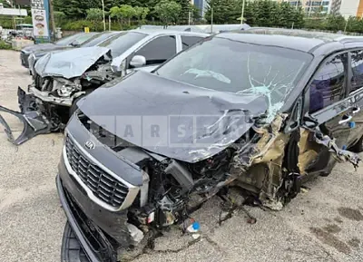 Photo 1 of 16: 2019 Kia Carnival — Korean insurance auction