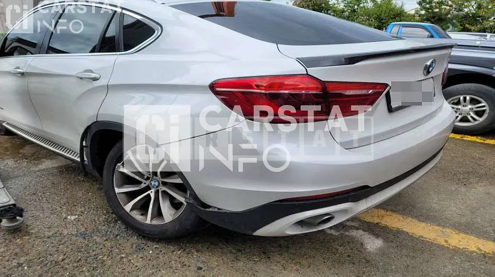 Photo 2 of 11: 2017 BMW X6 xDrive30d, VIN WBAKV2103H0V39452 — Korean insurance auction