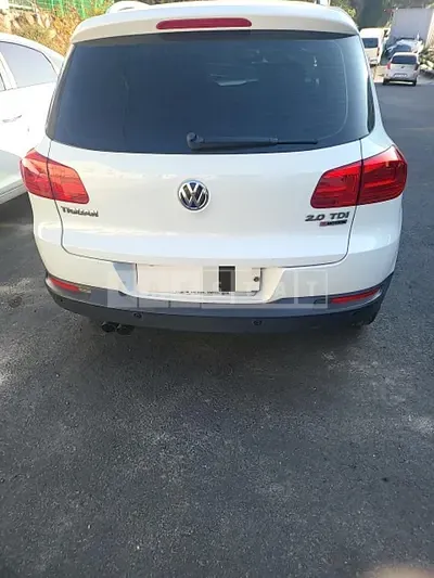 Photo 1 of 6: 2015 Volkswagen Tiguan 2.0 TDI BMT — Korean insurance auction