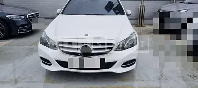 Photo 1 of 35: 2015 Mercedes-Benz E250 BlueTec 4Matic, VIN WDDHF9HB5GB258823 — Korean insurance auction
