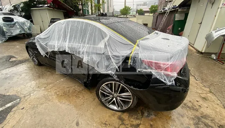Photo 2 of 12: 2016 Infiniti Q50S Hybrid, VIN JNKAV71E0GM580134 — Korean insurance auction