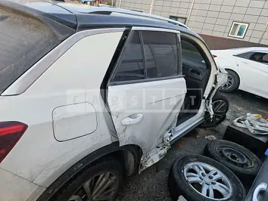 Photo 2 of 9: 2022 Volkswagen T-Roc 2.0 TDI — Korean insurance auction