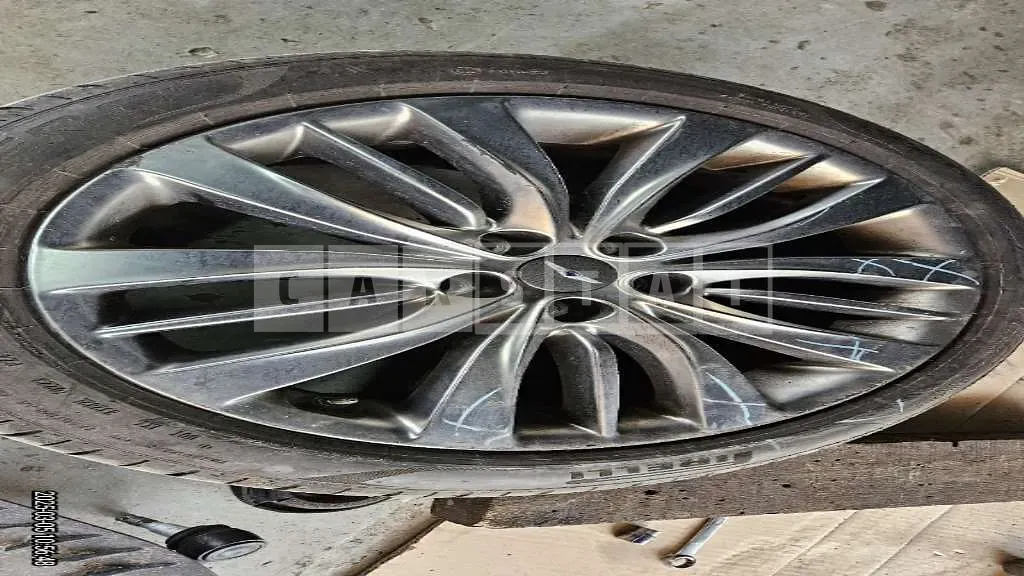 Photo 3 of 3: 2018 Genesis (parts) G80 Wheel — Korean insurance auction