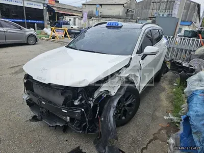 Photo 1 of 50: 2024 Kia Sportage — Korean insurance auction