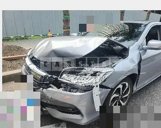 Photo 2 of 7: 2016 Honda Accord 2.4 — Korean insurance auction