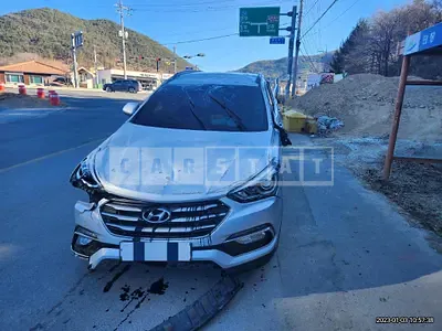 Photo 1 of 9: 2016 Hyundai Santa Fe 2.0, VIN KMHSW81UBGU634798 — Korean insurance auction