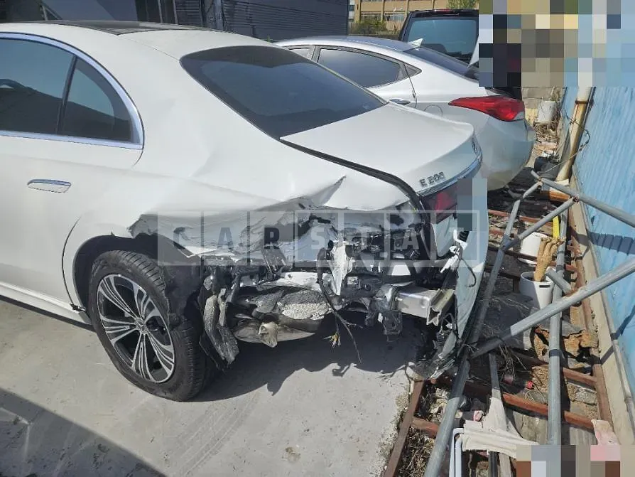 Photo 2 of 80: 2024 Mercedes-Benz E200 — Korean insurance auction
