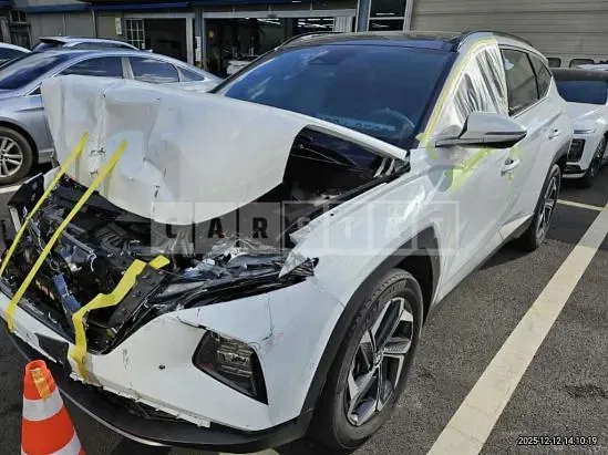 Photo 2 of 41: 2023 Hyundai Tucson, VIN KMHJE811BPU136451 — Korean insurance auction