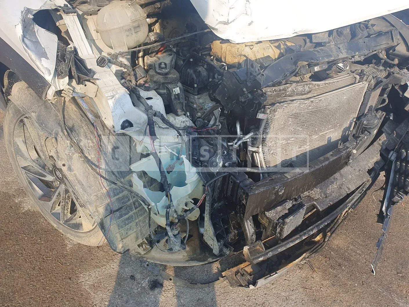 Photo 2 of 17: 2020 Hyundai Tucson, VIN KMHJ581ABLU269775 — Korean insurance auction