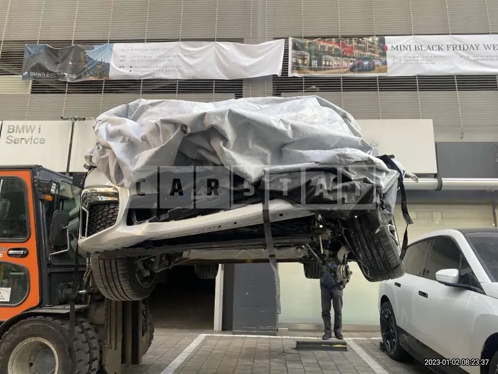 Photo 2 of 33: 2021 BMW 740d xDrive, VIN WBA7D2108MCG96446 — Korean insurance auction