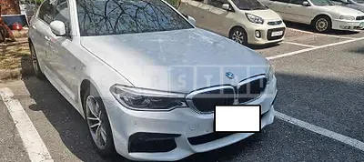 Photo 1 of 28: 2018 BMW 520d, VIN WBAJC310XJDA33335 — Korean insurance auction