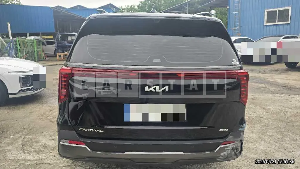 Photo 2 of 49: 2025 Kia Carnival Hybrid — Korean insurance auction