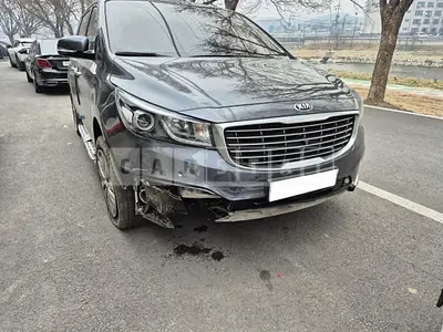 Photo 1 of 15: 2016 Kia Carnival, VIN KNAME81ABHS267835 — Korean insurance auction