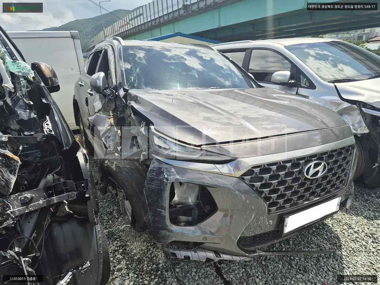Photo 2 of 17: 2019 Hyundai Santa Fe, VIN KMHS581BDKU176768 — Korean insurance auction
