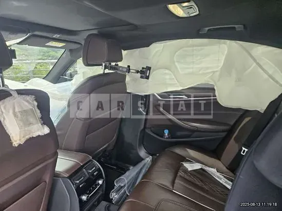 Photo 2 of 21: 2018 BMW 530i xDrive — Korean insurance auction