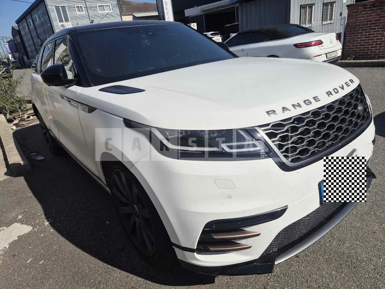 Photo 2 of 33: 2018 Land Rover Range Rover Bella (D300), VIN SALYA2BK3JA776945 — Korean insurance auction