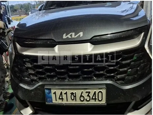 Photo 2 of 7: 2022 Kia Sportage, VIN KNAPU81CBNK023126 — Korean insurance auction