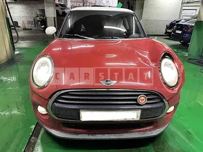 Photo 1 of 18: 2018 MINI Cooper D, VIN WMWXY3105JTE27102 — Korean insurance auction