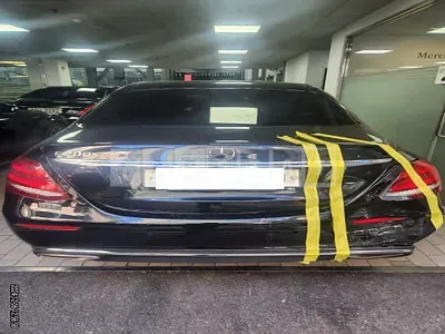Photo 1 of 16: 2018 Mercedes-Benz E 200, VIN WDD2F4CB6JA443720 — Korean insurance auction