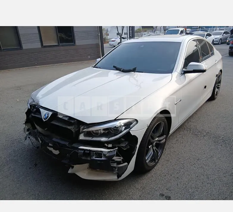 Photo 2 of 7: 2015 BMW 520d — Korean insurance auction