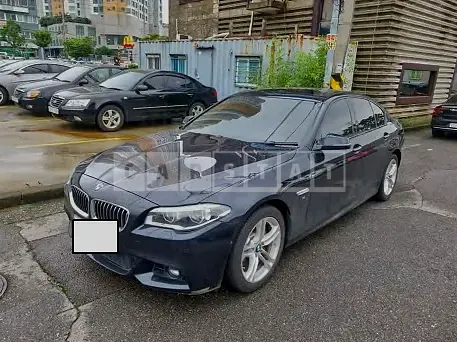 Photo 2 of 8: 2016 BMW 520d, VIN WBA5E5102GG074098 — Korean insurance auction