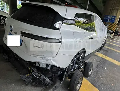 Photo 1 of 50: 2023 BMW iX xDrive50 — Korean insurance auction