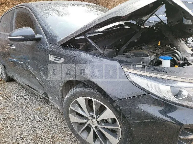 Photo 2 of 18: 2018 Kia K5 2.0, VIN KNAGS411BJA223459 — Korean insurance auction