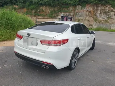 Photo 1 of 9: 2017 Kia K5 2.0 — Korean insurance auction