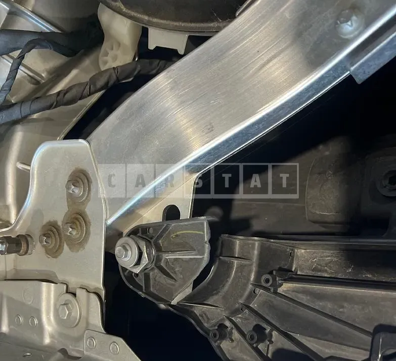 Photo 2 of 30: 2019 Mercedes-Benz E300 — Korean insurance auction