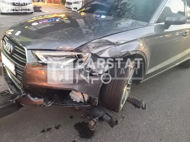 Photo 2 of 7: 2020 Audi A3 40 TFSI, VIN WAUZZZ8VXLA015070 — Korean insurance auction