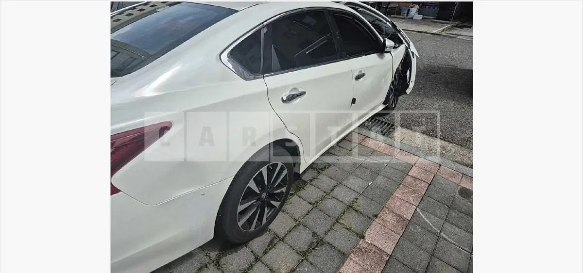 Photo 2 of 16: 2018 Nissan Altima 2.5 — Korean insurance auction