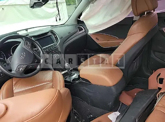 Photo 2 of 16: 2016 Hyundai Santa Fe, VIN KMHSW81XDGU634992 — Korean insurance auction