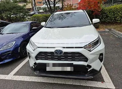Photo 1 of 25: 2021 Toyota Lave 4 Hybrid AWD — Korean insurance auction