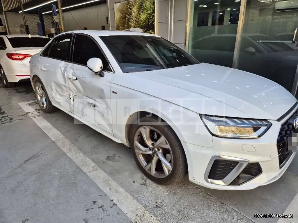 Photo 2 of 12: 2020 Audi A4 35 TDI — Korean insurance auction