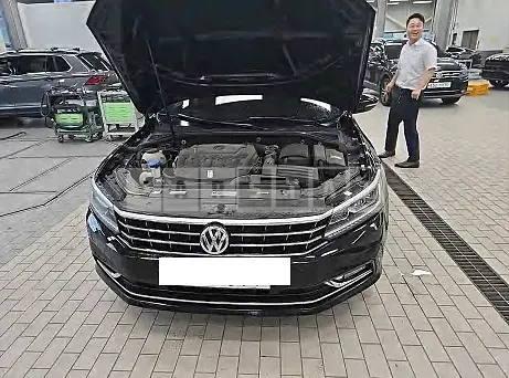 Photo 2 of 11: 2018 Volkswagen Passat 2.0 TSI — Korean insurance auction