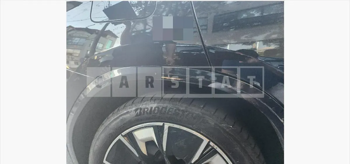 Photo 2 of 4: 2023 BMW (parts) iX3 M Sport Rear Wheel — Korean insurance auction
