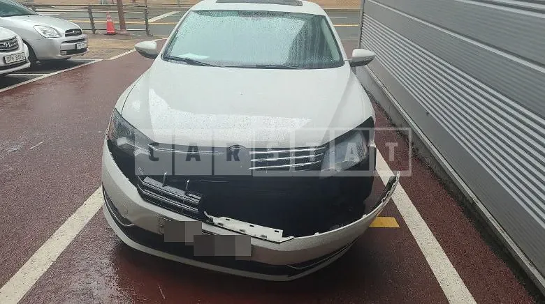 Photo 2 of 10: 2015 Volkswagen Pashat 2.0 TDI, VIN 1VWZZZA3ZFC083824 — Korean insurance auction