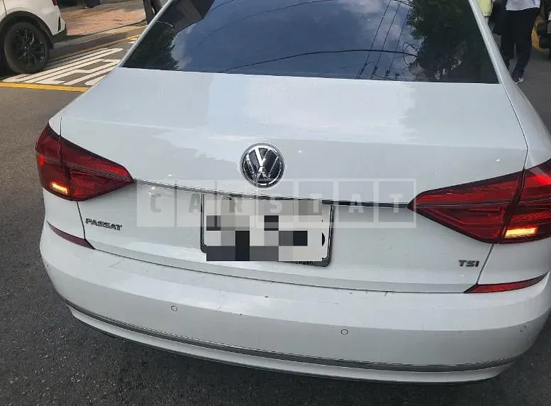 Photo 2 of 7: 2016 Volkswagen Passat 1.8 TSI — Korean insurance auction