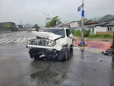 Photo 1 of 7: 2016 Jeep Renegade, VIN 1C4BU0000FPC43420 — Korean insurance auction